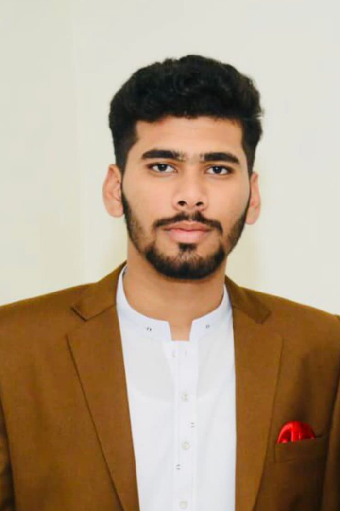 Shahzeb Ali (IT manger)